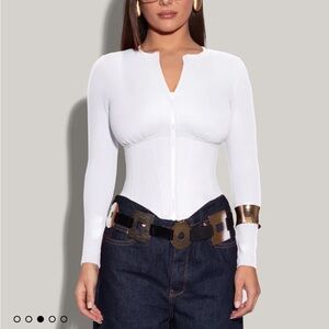 Chic White Long Sleeve Bodysuit